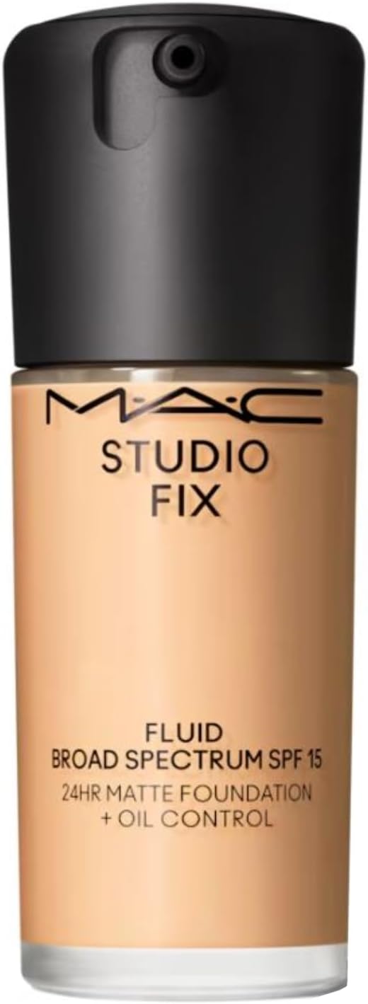 MAC Studio Fix Fluid SPF15 24HR Matte Foundation + Oil Control No.C40 - MAC Cosmetics Studio Fix Fluid Wide Spectrum Foundation with SPF 15 Protection - C40 (Light Beige) - 1 Fl Oz / 30 ml