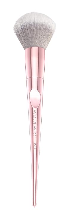 wet 'n wild Pro Brush Line Blush Brush
