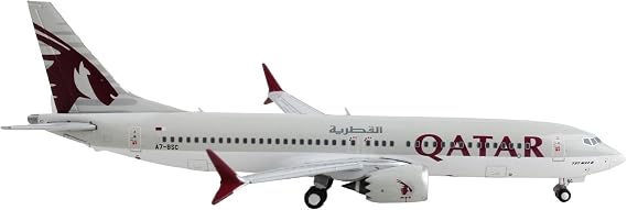 GeminiJets GJQTR2210 Qatar Airways Boeing 737 MAX 8 A7-BSC; Scale 1:400