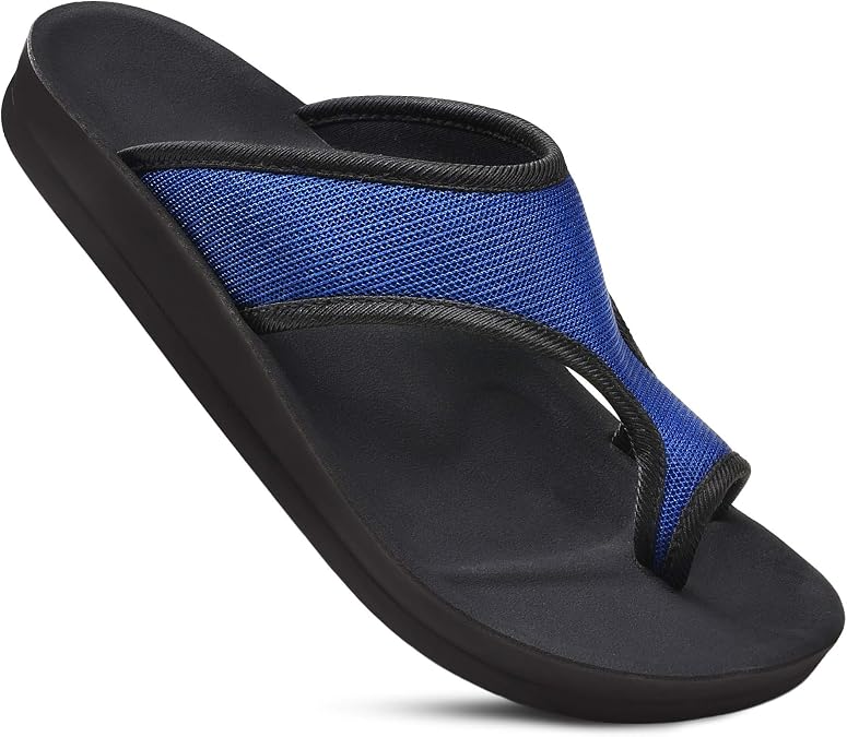 AEROTHOTIC Comfortable Flip Flops for Women with Arch Support Soft Padded Mesh Straps with Breathable Footbed Slip On Footwear Indoor Outdoor Travel Beach walking Sandals Women