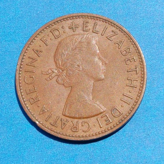 Queen Elizabeth II One Penny 1962 Coin #10