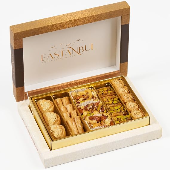 Eastanbul Baklava, Baklava Pastry, Baklava Gift Box, Dulces Arabes, 8.8oz | Middle Eastern Sweets, Turkish Desserts, Baklava Pistachio & Cashew Rich Pastry, Arabic Sweets, Turkish Gifts