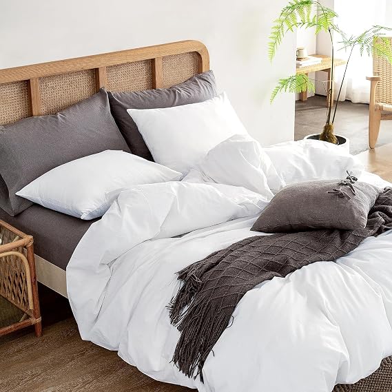 3 Piece Oversized Super King Size (120" x 98") Inch Luxury Soft Duvet Cover Set 800 Thread Count 100% Egyptian Cotton with Zipper Closure & Corner Ties for Duvet Cover - White Solid