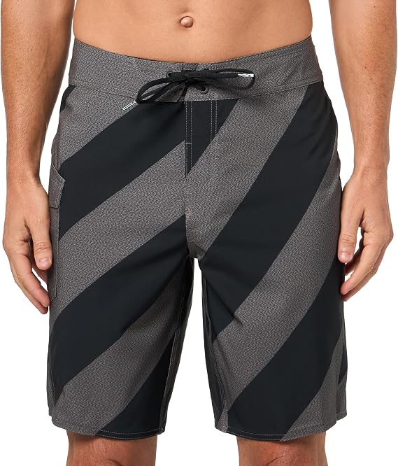 Volcom Men's Lido Solid Mod Stretch 20" Boardshort